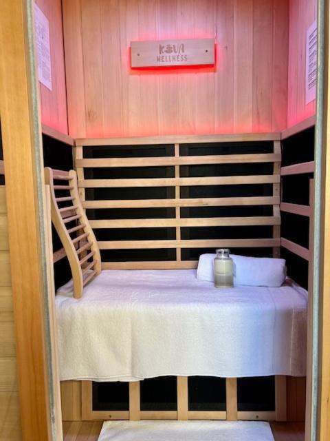 Hotel Style Monterey Guest Studio Near Hospitals, Beach And Airport シドニー エクステリア 写真